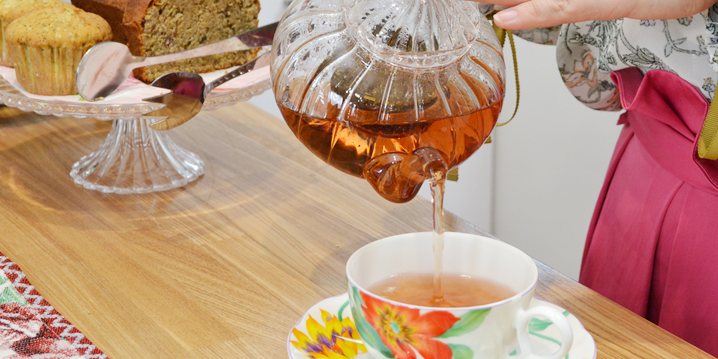 ハーブティーの試飲